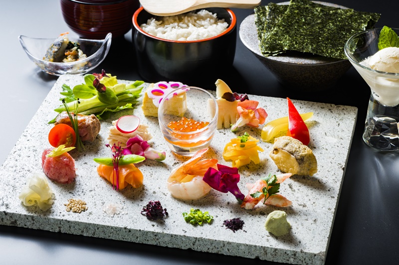 SUSHI & GRILL ILONAI